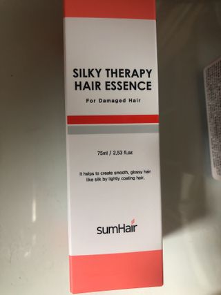 썸헤어 / SUMHAIR 썸헤어 실키 테라피 헤어 에센스 — 5점을 준 리뷰어가 2021년 4월 올린 사용 사진