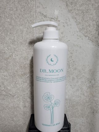 [닥터문] 센텔라 시카케어 화이트머스크 바디워시 1000ml — 4점을 준 리뷰어가 2023년 7월 올린 사용 사진