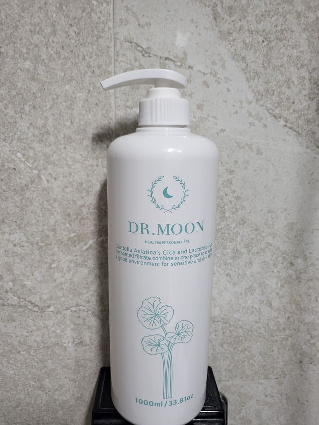 [닥터문] 센텔라 시카케어 화이트머스크 바디워시 1000ml 리뷰 사진