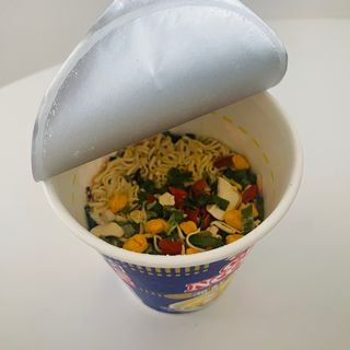 NISSIN 닛신 컵누들  4종 - 씨푸드오리지날, 씨푸드 스파이시, 씨푸드 커리, 씨푸드 XO소스 — 3점을 준 리뷰어가 2021년 11월 올린 사용 사진