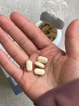 프리마인 평생 써야하는 관절의 건강을 위한 완벽설계 솔루션 관절n마디케어 플러스 120정 — 5점을 준 리뷰어가 2022년 2월 올린 사용 사진