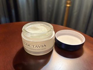 록타비아 Artisan Complete Face Cream — 4.5점을 준 리뷰어가 2023년 12월 올린 사용 사진