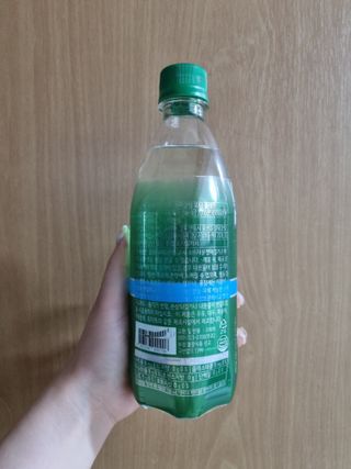 몽베스트 Montbest with Sparkling water Plain 20병 — 5점을 준 리뷰어가 2022년 6월 올린 사용 사진
