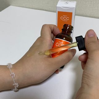 더마 사이언스 비타민 CCC 앰플 기미 브라이트닝 세럼 30ml — 4점을 준 리뷰어가 2021년 8월 올린 사용 사진