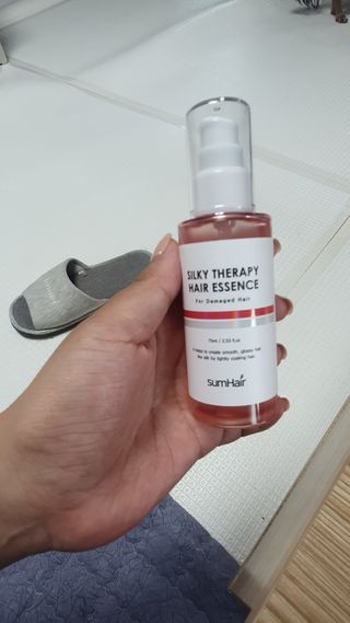 썸헤어 / SUMHAIR 썸헤어 실키 테라피 헤어 에센스 — 5점을 준 리뷰어가 2021년 4월 올린 사용 사진