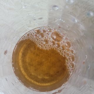 30초 후 눈으로 확인하는 헬리덴티 프라글린스 가글 — 3점을 준 리뷰어가 2021년 6월 올린 사용 사진