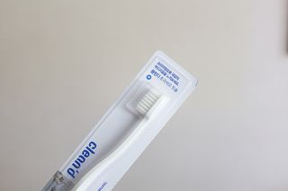 주식회사 클린디 [클린디] 양치 후 남은 이물질, 물치실로 완벽 제거 🦷 구강세정기 세트 [맞춤 칫솔 + 치약 포함] — 5점을 준 리뷰어가 2022년 1월 올린 사용 사진
