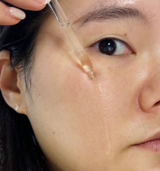 스킨큐어 산다화 비타민c 화이트닝 에센스 30ml — 4.5점을 준 리뷰어가 2023년 12월 올린 사용 사진