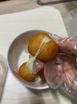 가치식탁 리얼쫀득치즈볼 — 4.5점을 준 리뷰어가 2021년 3월 올린 사용 사진