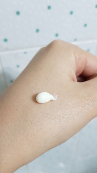 mom e 맘이 내추럴 베이비 케어 샴푸앤바스+로션 — 5점을 준 리뷰어가 2021년 2월 올린 사용 사진