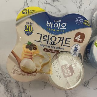 매일바이오 그릭요거트 오리지널 플레인 4개, 로스터리 커피믹스 4개 — 3점을 준 리뷰어가 2021년 12월 올린 사용 사진
