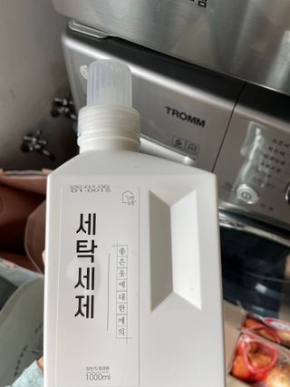 (주)바른양품 바른양품 친환경 세탁세제 1L — 5점을 준 리뷰어가 2022년 2월 올린 사용 사진