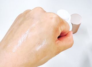 키리아 테라피 N[키라아 테라피] 마레 푸코오스 모이스트 퍼밍 앰플 50g — 5점을 준 리뷰어가 2024년 8월 올린 사용 사진