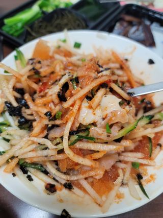 마라도푸드 포항 구룡포 햇 과메기 야채세트 마라도회식당 꽁치 — 5점을 준 리뷰어가 2023년 11월 올린 사용 사진