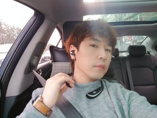 올인원 스마트귀마개 이어폰 뉴올톡 올인원 스마트 귀마개 이어폰 뉴올톡 — 5점을 준 리뷰어가 2021년 1월 올린 사용 사진