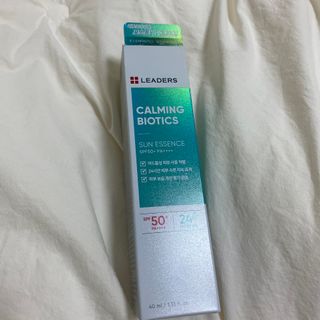 리더스코스메틱 리더스 카밍 바이오틱스 선 에센스 SPF 50+ PA++++ — 5점을 준 리뷰어가 2022년 5월 올린 사용 사진