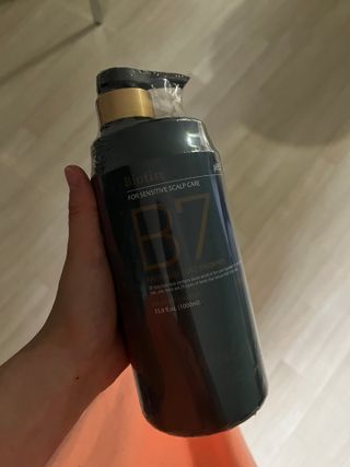 [포레스트스토리] 탈모증상완화 샴푸 1,000ml — 5점을 준 리뷰어가 2022년 6월 올린 사용 사진