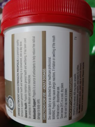 Swisse 스위스 고함량 프로폴리스 2,000mg 210정 — 5점을 준 리뷰어가 2021년 11월 올린 사용 사진