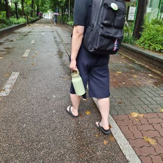 모즈스웨덴 MOZ 스웨덴 316 스텐 대용량 원터치 손잡이 보냉보온병 — 5점을 준 리뷰어가 2023년 8월 올린 사용 사진