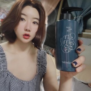 세렌닥터 스칼프 루트 케어 샴푸 — 5점을 준 리뷰어가 2022년 10월 올린 사용 사진