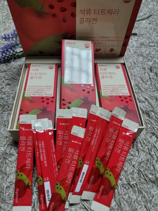 서울약사신협_석류 타트체리 콜라겐_10g x 30포 — 5점을 준 리뷰어가 2021년 7월 올린 사용 사진