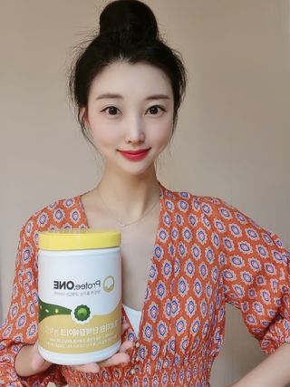 프로티원 단백질쉐이크 녹차맛 2주분 1통+보틀 — 5점을 준 리뷰어가 2021년 8월 올린 사용 사진
