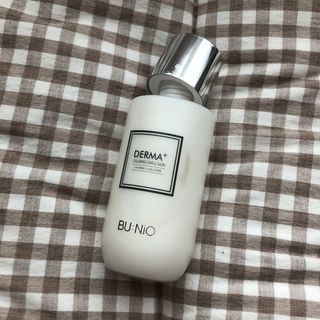 뷰니오 더마플러스 카밍 에멀전200ml — 4점을 준 리뷰어가 2020년 12월 올린 사용 사진