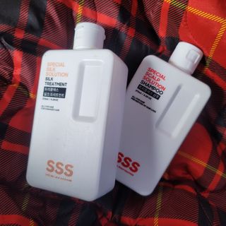 트리플에스 탈모 샴푸 275ml + 실크 트리트먼트 275ml — 5점을 준 리뷰어가 2021년 2월 올린 사용 사진