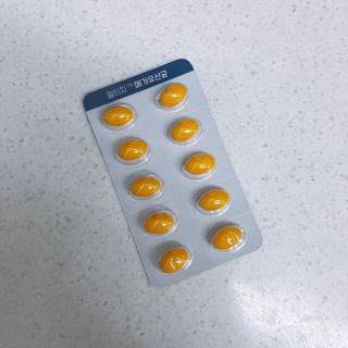 [이롬] 알티지 메가유산균 1 개월분 (490mgx30캡슐x2개입) — 5점을 준 리뷰어가 2022년 6월 올린 사용 사진