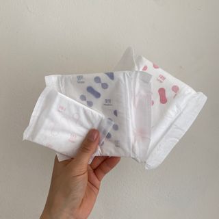 나우[템포] 템포 패드 내추럴 순면 생리대 SET(중형 슬림 + 대형 + 라이너) — 5점을 준 리뷰어가 2024년 5월 올린 사용 사진