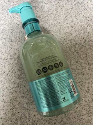 벨먼 내추럴스파 수분광채 스크럽 바디워시 600ml 5종 — 5점을 준 리뷰어가 2022년 5월 올린 사용 사진