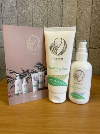 mom e 맘이 내추럴 베이비 케어 크림+바디오일 — 5점을 준 리뷰어가 2021년 1월 올린 사용 사진