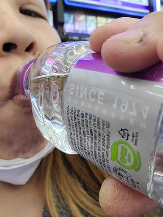 몽베스트 [MONTBEST] 330mL 20병 — 5점을 준 리뷰어가 2022년 4월 올린 사용 사진