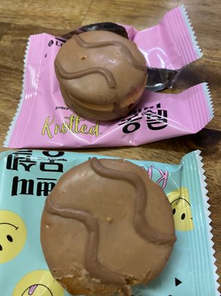 롯데제과 쁘띠몽쉘 마롱몽블랑 — 5점을 준 리뷰어가 2021년 10월 올린 사용 사진