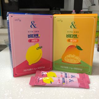 비타앤C 레몬맛, 망고맛 — 5점을 준 리뷰어가 2021년 4월 올린 사용 사진