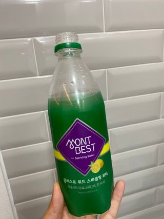 몽베스트 Montbest with Sparkling water Lemon OR Lime 20병(랜덤) — 5점을 준 리뷰어가 2021년 10월 올린 사용 사진