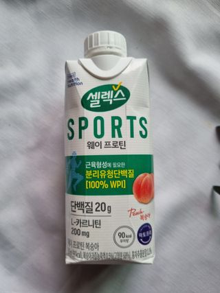 셀렉스스포츠 셀렉스 스포츠 웨이 프로틴 복숭아_ 330ml x 12팩 — 5점을 준 리뷰어가 2021년 8월 올린 사용 사진