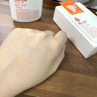 바이오오일 [바이오-오일] 바디 로션 175ml — 5점을 준 리뷰어가 2021년 9월 올린 사용 사진