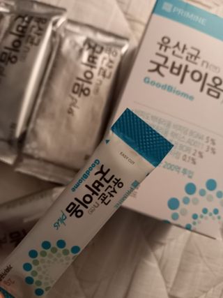 프리마인 유산균 국가지정연구소 선정, 살아있는 생유산균 200억 마리의 힘. 유산균n굿바이옴플러스 — 5점을 준 리뷰어가 2021년 10월 올린 사용 사진