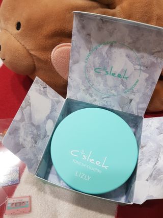 리즐리 씨슬릭 톤업 쿨링 쿠션 15g — 4점을 준 리뷰어가 2021년 9월 올린 사용 사진