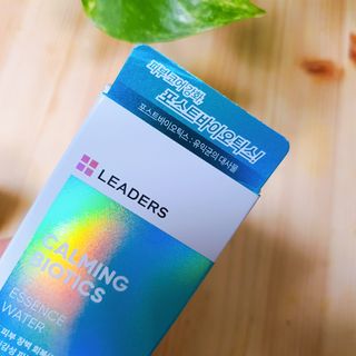 리더스코스메틱 리더스 카밍 바이오틱스 에센스 워터 — 5점을 준 리뷰어가 2021년 1월 올린 사용 사진