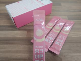 [인디닥터] 면역 생생 핑크 이뮨 젤리 — 4.5점을 준 리뷰어가 2022년 5월 올린 사용 사진