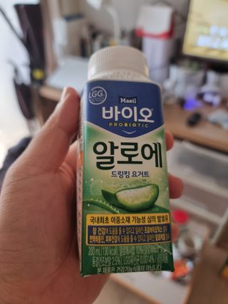 LIVE 매일바이오 알로에 드링킹 요거트 — 5점을 준 리뷰어가 2022년 4월 올린 사용 사진