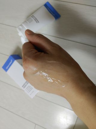 더마포레스트 모이스처라이징 아쿠아크림 / 수분크림 히알루론산 펩타이드 보습 미백 주름개선 — 5점을 준 리뷰어가 2021년 7월 올린 사용 사진