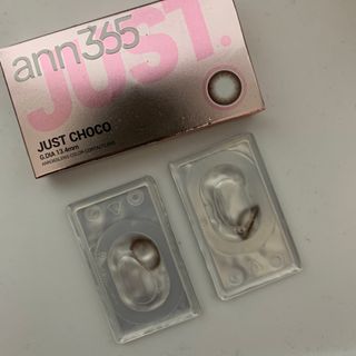 앤365 [ANN365LENS] 저스트 블랙, 초코 2종 중 택일 — 4.5점을 준 리뷰어가 2021년 12월 올린 사용 사진