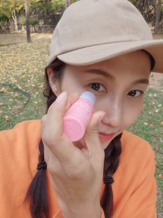 스킨큐어 바람의섬  동백 안티 링클 멀티밤 — 4점을 준 리뷰어가 2022년 10월 올린 사용 사진