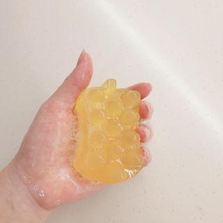 [바디홈즈] 애플 바디바 — 5점을 준 리뷰어가 2020년 12월 올린 사용 사진