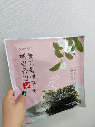 [해림맛김] 들기름에 구운 바삭바삭 김 4종 세트 + 1종 랜덤발송 총5개입 — 5점을 준 리뷰어가 2021년 2월 올린 사용 사진