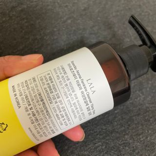 라라로즈데이 시즌2 여성청결제 200ml 아로마 페미민 클렌저, 독일더마인증 — 5점을 준 리뷰어가 2021년 9월 올린 사용 사진
