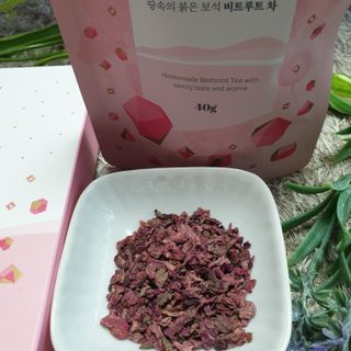 마시다 매혹적인 붉은 빛이 입안 가득히, 비트루트차 — 5점을 준 리뷰어가 2021년 6월 올린 사용 사진